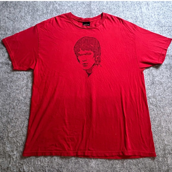 Bruce Lee Graphic T Shirt Mens XXL Red Concord Moon Universal Studios - Picture 1 of 8